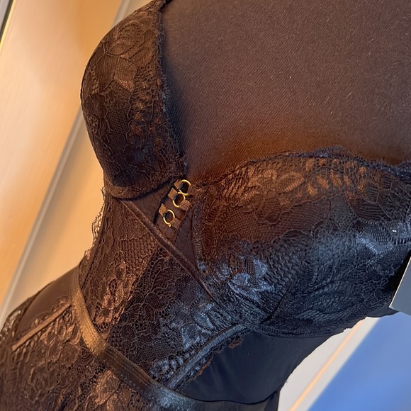 Sexy black lingerie bodysuit - Picture 4 of 5